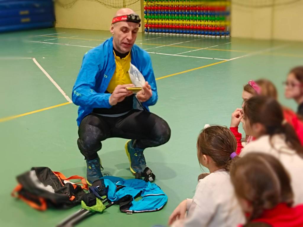 campione di trail running a scuola