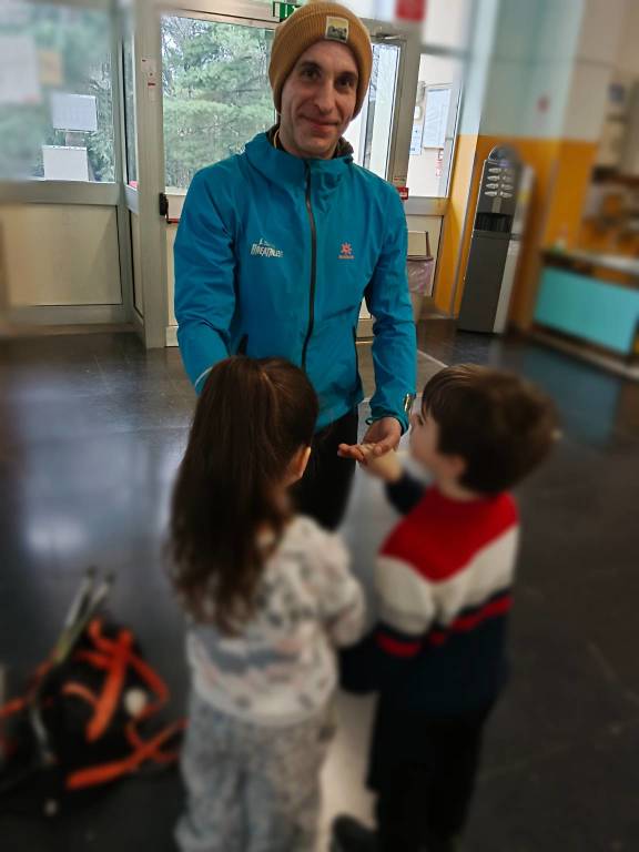 campione di trail running a scuola