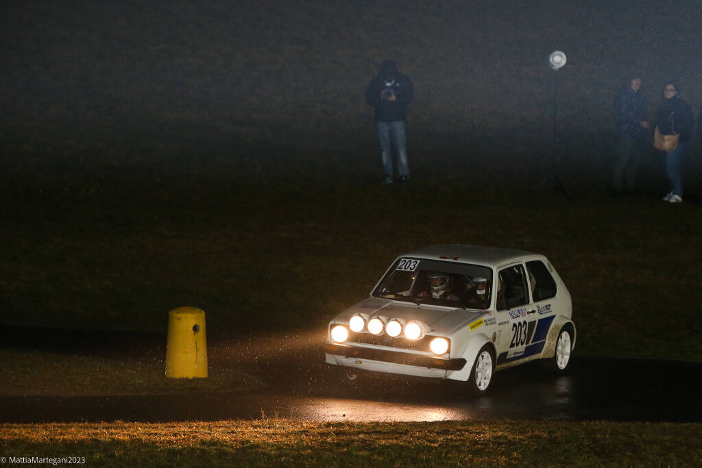 Rally dei Laghi 2023 - La PS1 all\'ippodromo di Varese
