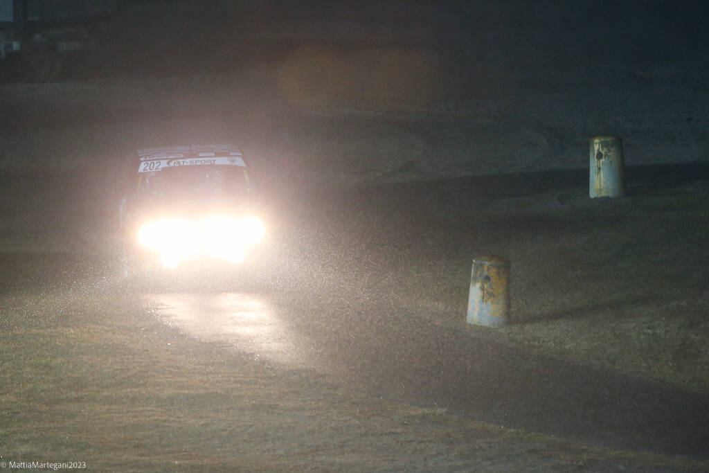 Rally dei Laghi 2023 - La PS1 all\'ippodromo di Varese