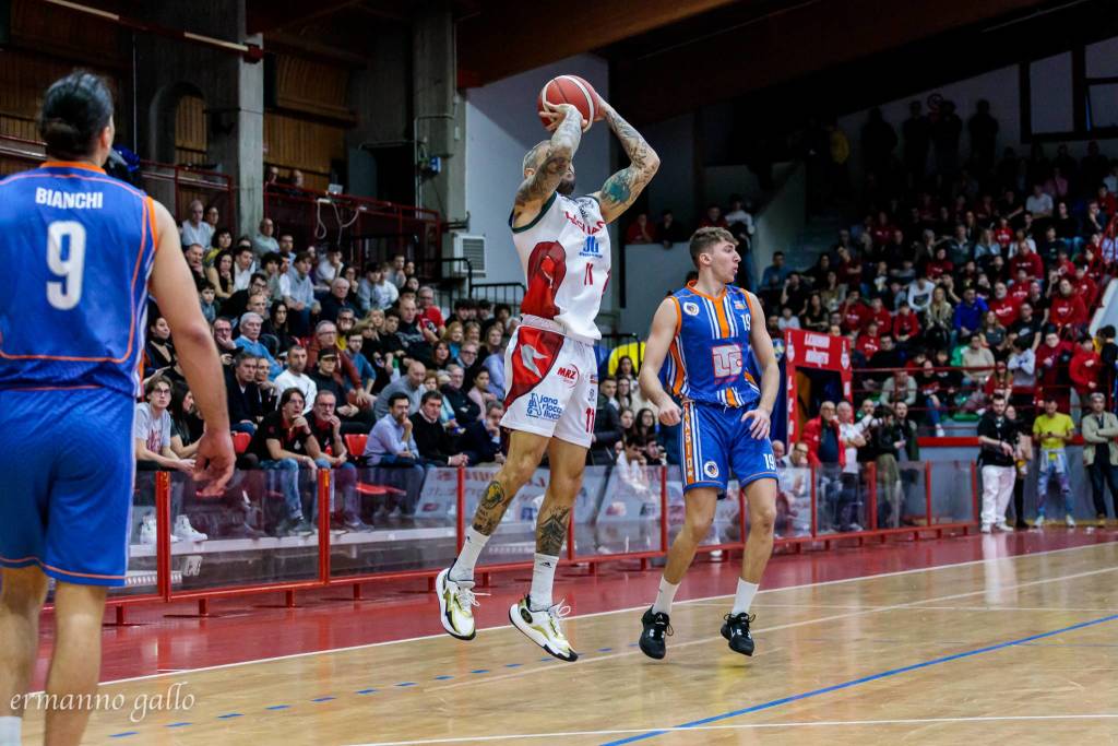 Derby tra Legnano e Sangiorgese - foto di Ermanno 