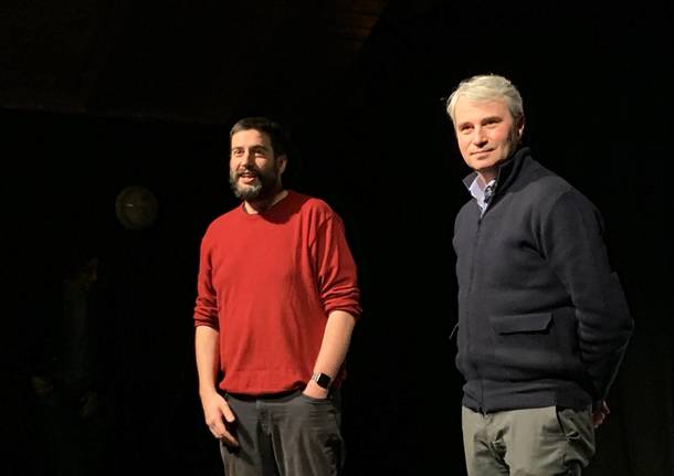 "Gli errori degli altri": allo spazio Yak lo spettacolo che insegna ai dipendenti comunali i pericoli della corruzione