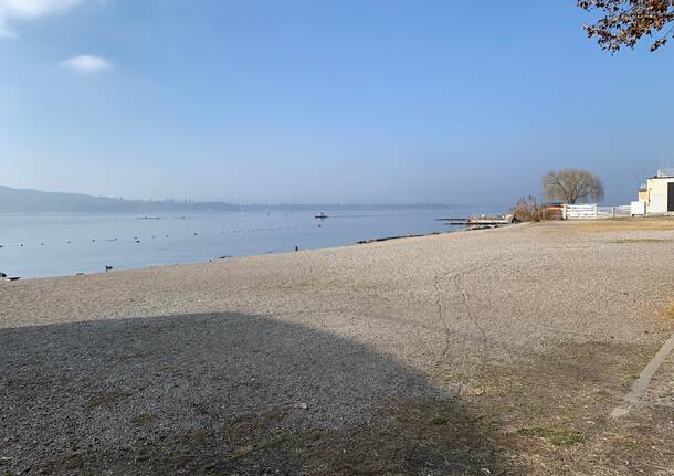 Lago di Varese in secca