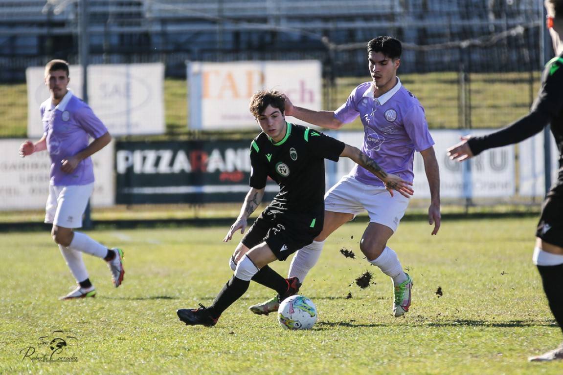Legnano - Castanese 2-0, servizio di Roberta Corradin