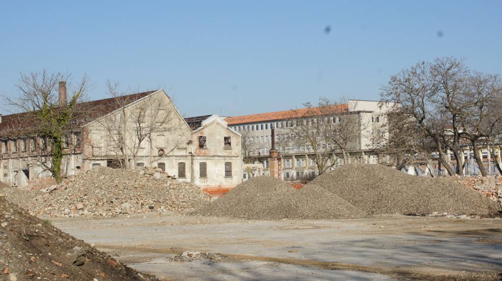 Progetto da riscrivere per l'ex Isotta Fraschini di Saronno