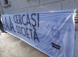 striscione lilla