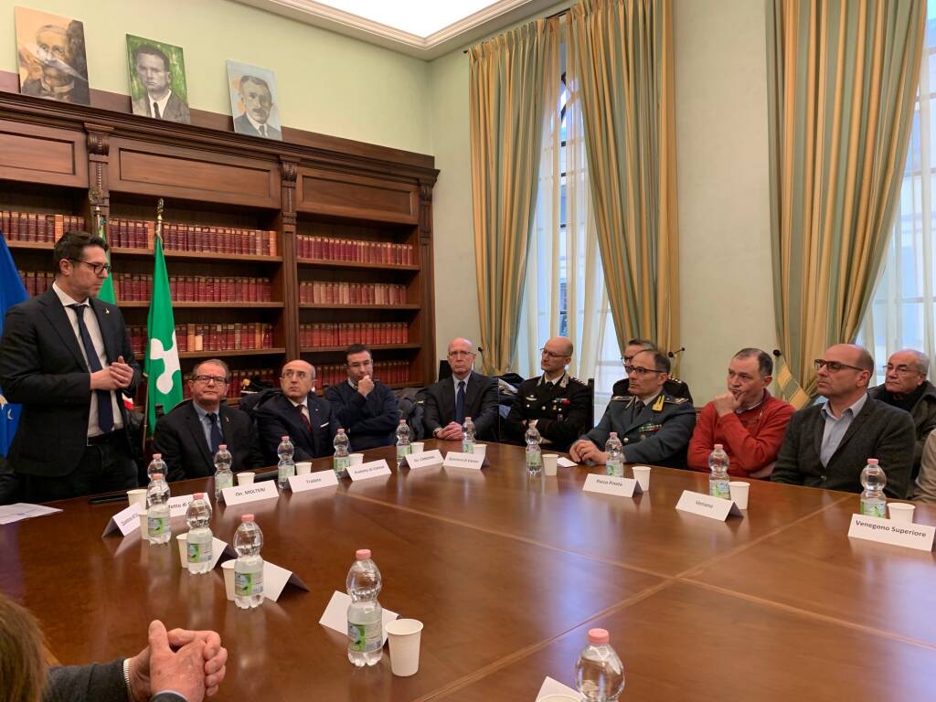 Tradate - Incontro con il segretario Molteni sullo spaccio nei boschi