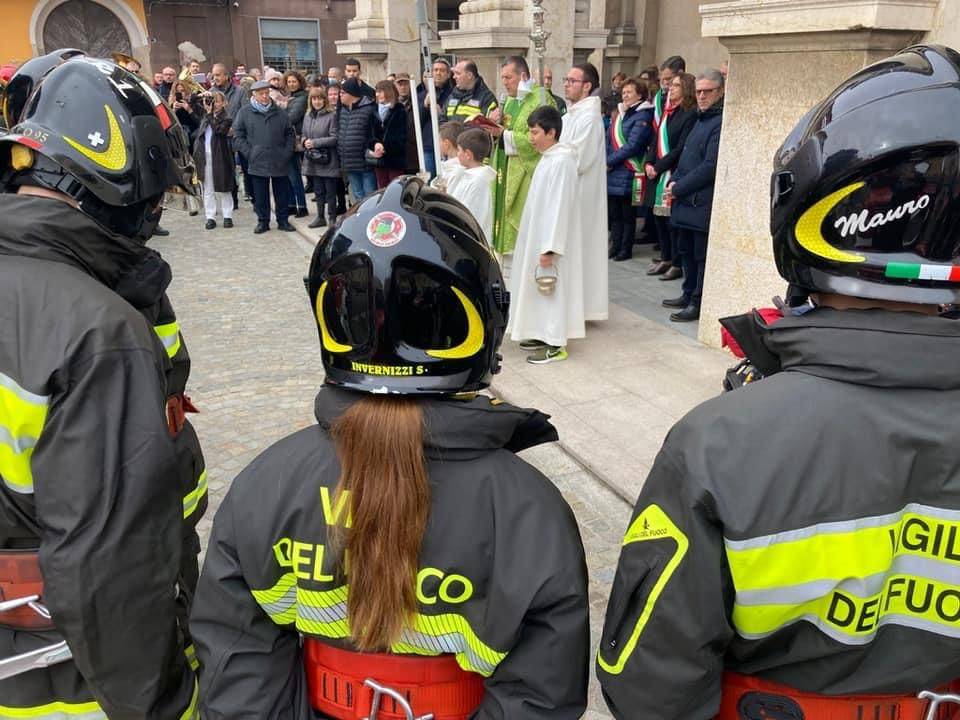 Vigili del Fuoco volontari di Inveruno in festa per Sant'Antonio