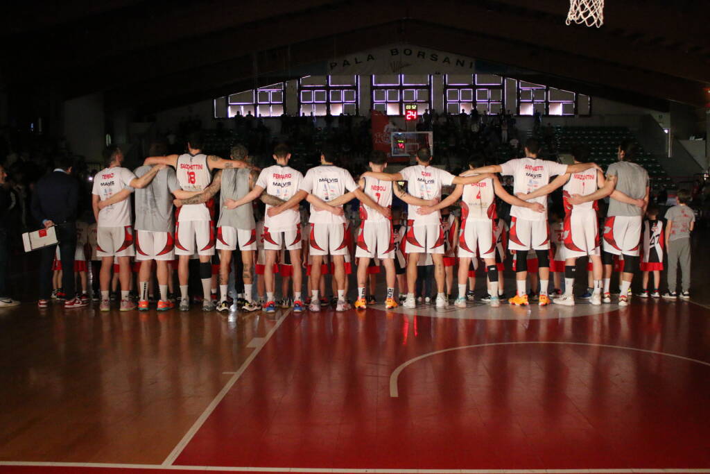Basket: la sfida tra Legnano e Campus Varese al PalaBorsani 