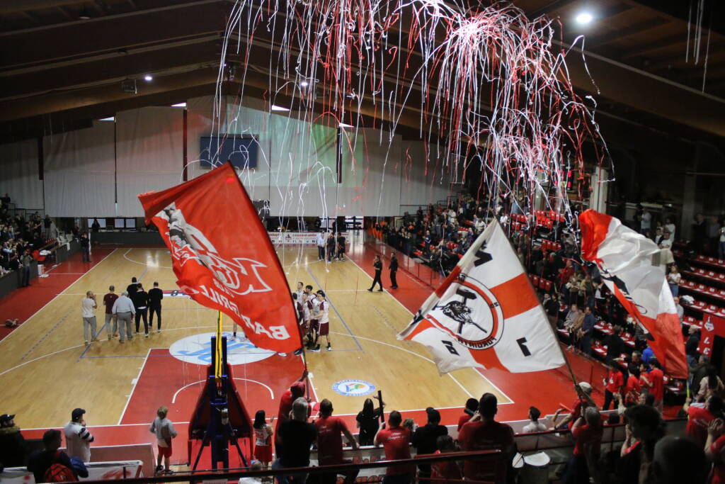 Basket: Legnano sfida Livorno 