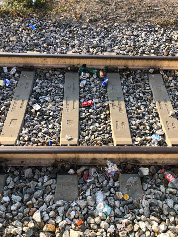 Degrado alla stazione di Luino, la denuncia dell\'opposizione