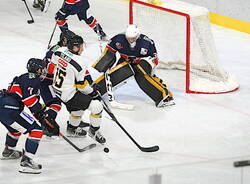 Varese - Bressanone sul ghiaccio, vincono i padroni di casa