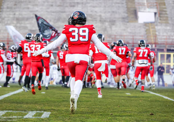 Football americano: Skorpions Varese vs Guelfi Firenze 7-42