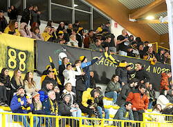 Hockey: Varese batte Bressanone nella gara 3 dei playoff