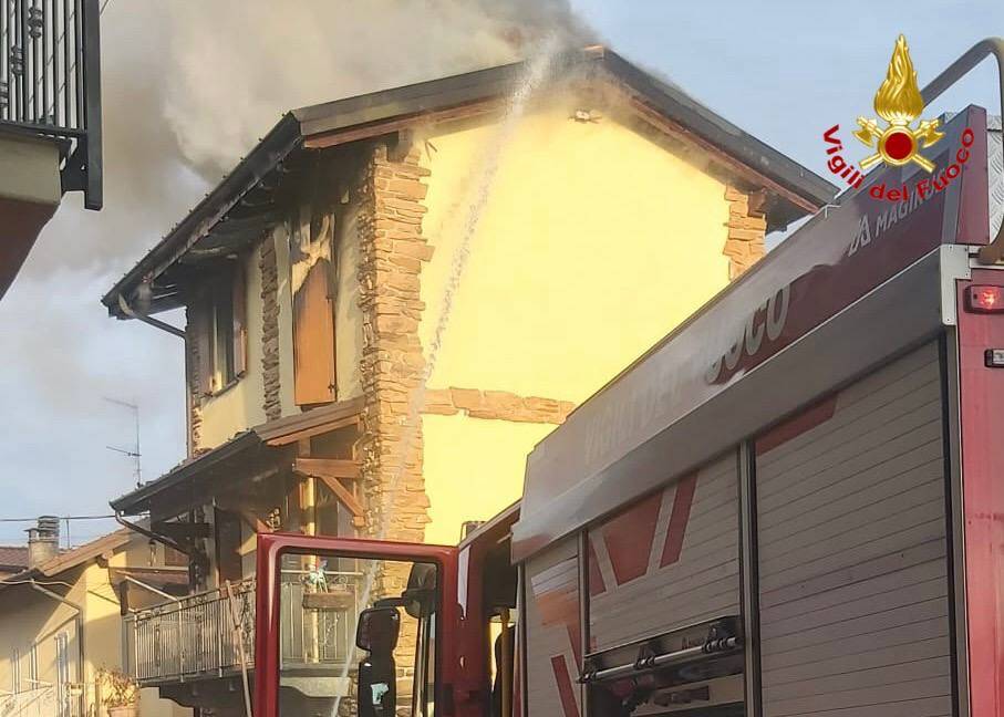 Incendio  Cantello 