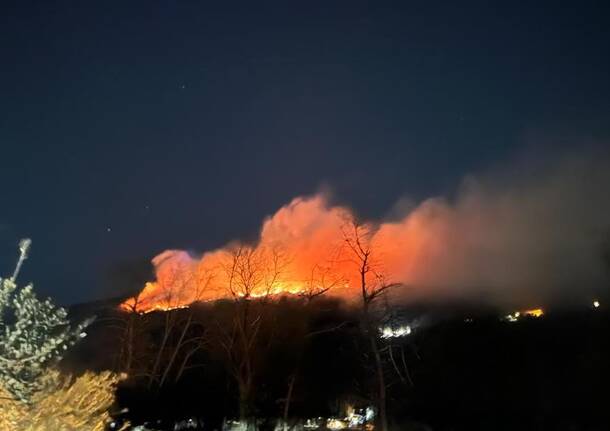 incendio montegrino valtravaglia 27 marzo 2023