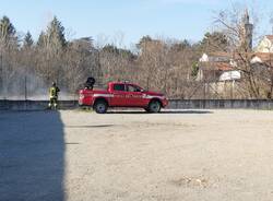 Incendio sterpaglie a Castellanza