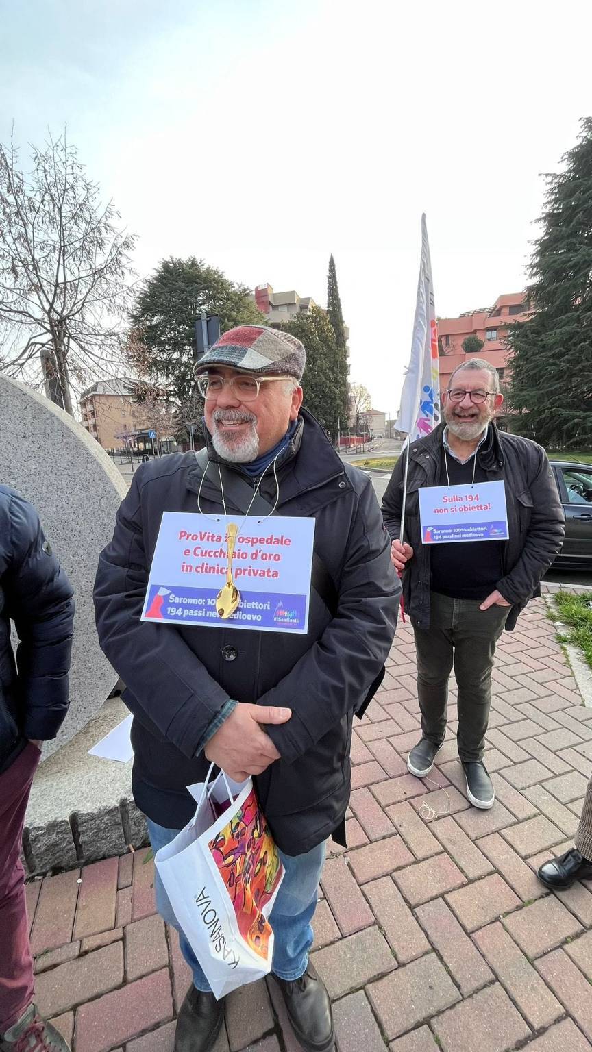 Manifestazione ospedale Saronno Sentinelli di Milano