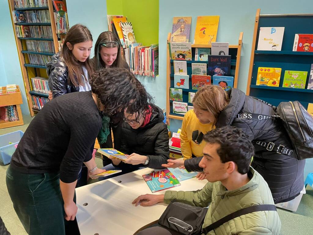 Merenda biblioteca con progetto fantasia