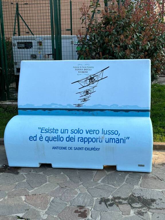 Porto Ceresio - Le panchine letterarie