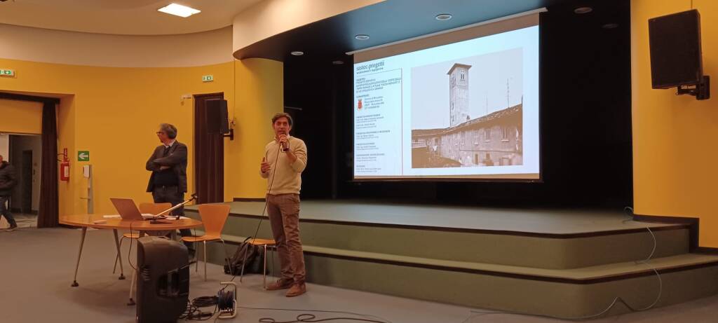 Presentazione del progetto per la riqualificazione della corte della Torre Amigazzi a Rescaldina