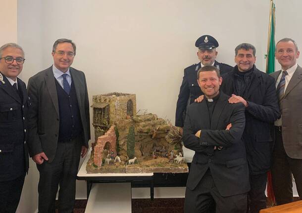 presepe carcerati busto arsizio don david orazio sorrentini