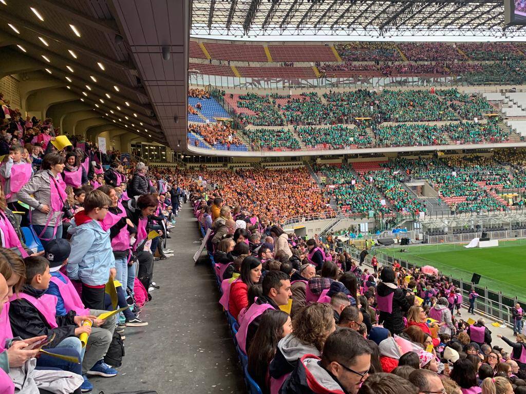 San Siro "invaso" dai cresimandi 
