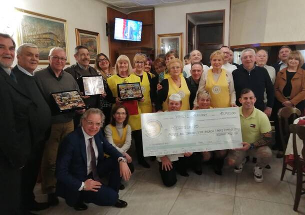 Varese - La donazione di 10mila euro dell'Associazione panificatori