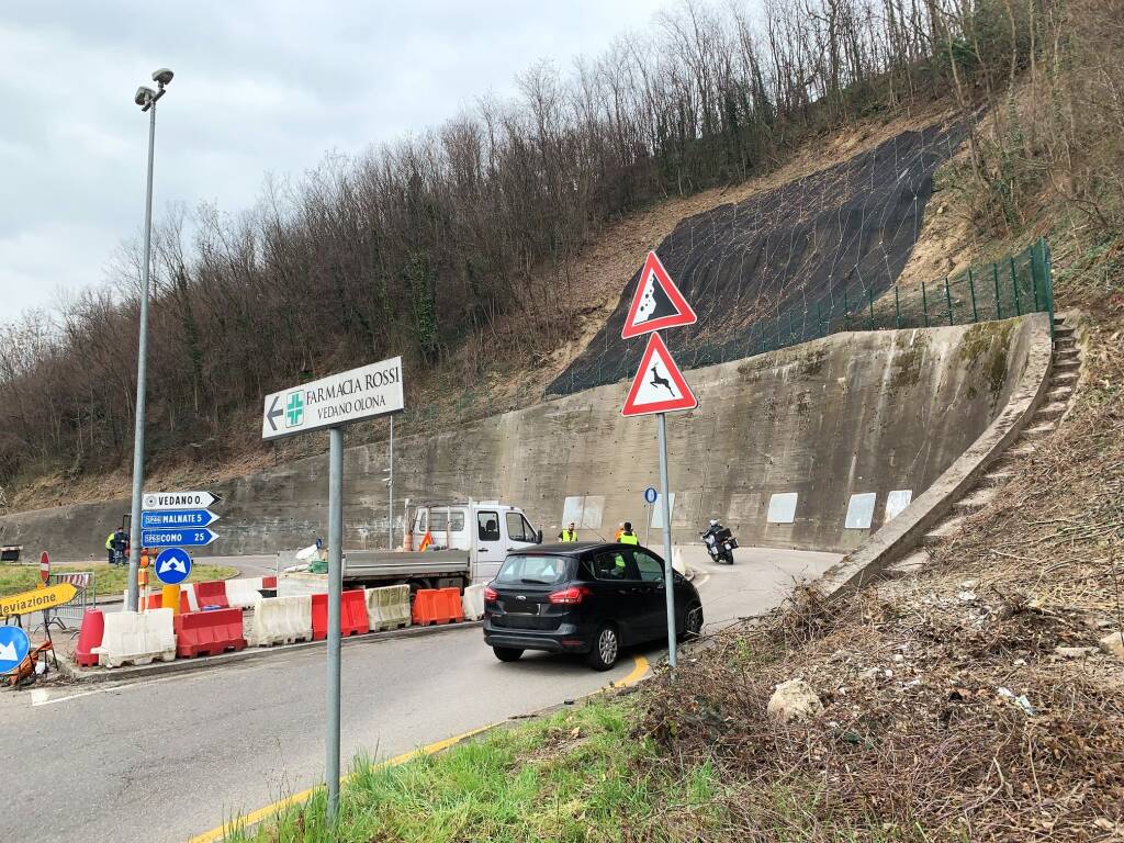 Vedano Olona - I lavori alla rotonda del Marone