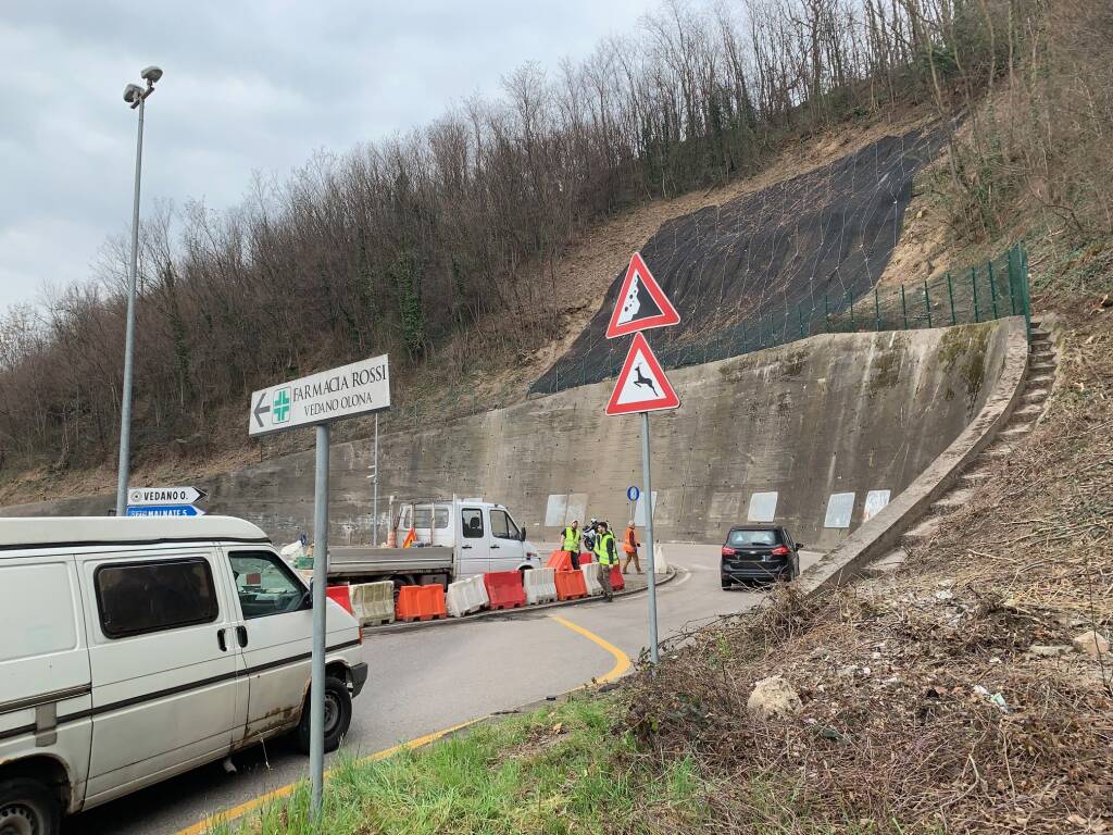 Vedano Olona - I lavori alla rotonda del Marone