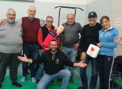 60 cislaghesi a lezione per il progetto CislagoCardioprotetto