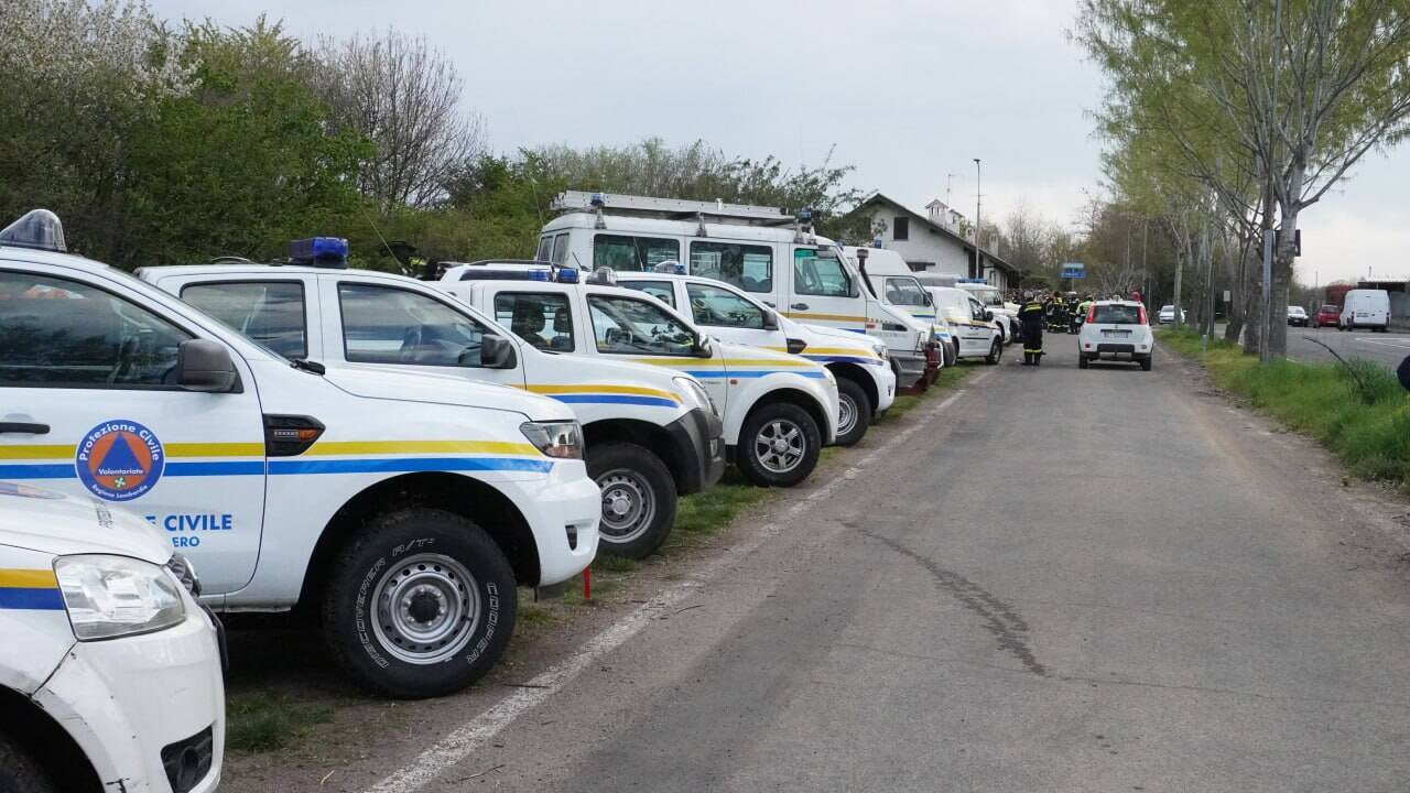 Addestramento antincendio boschivo al Parco del Roccolo a Busto Garolfo per la Protezione Civile