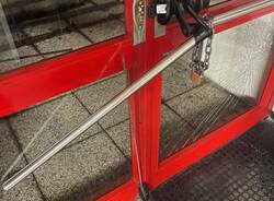 Aperti e saccheggiati i distributori automatici del Liceo Cairoli e dell'Enaip di Varese