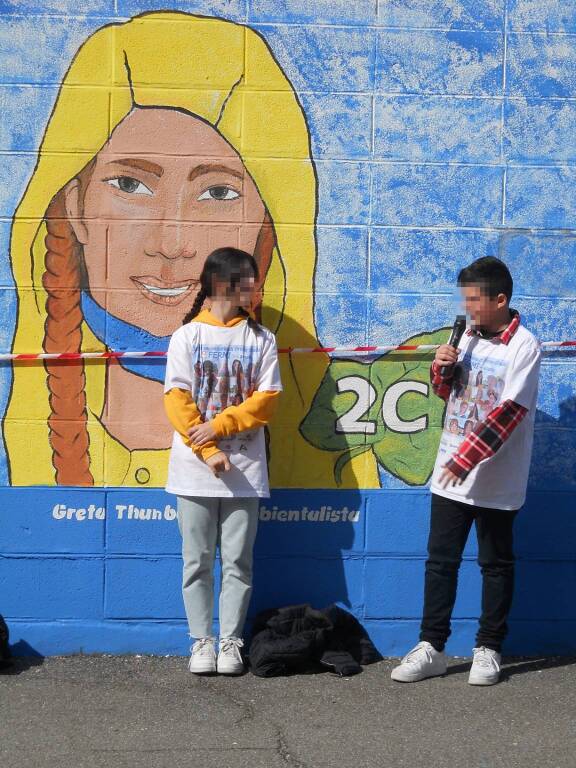“Avventurieri in città”, inaugurato il murales alla scuola Fermi di Lainate