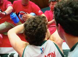 Basket: Legnano vince contro Borgomanero. Foto Daniele Zaffaroni