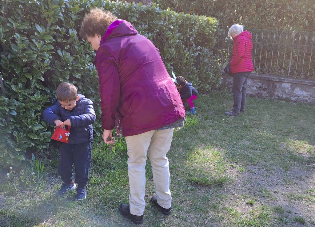 Caccia alle uova alla scuola dell'infanzia di Brinzio