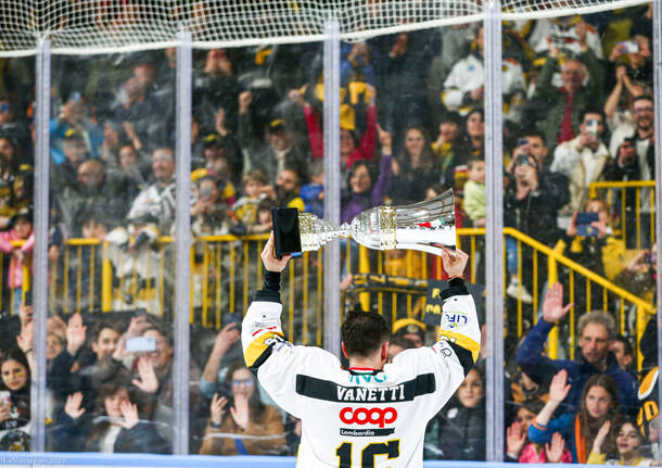 Festa Mastini: il Varese vince la Italian Hockey League