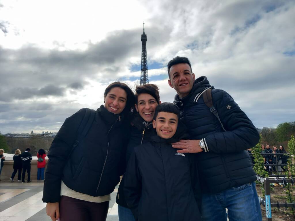 Dalla malattia al sogno: la storia del piccolo Lorenzo, volato a Parigi grazie a Make a Wish