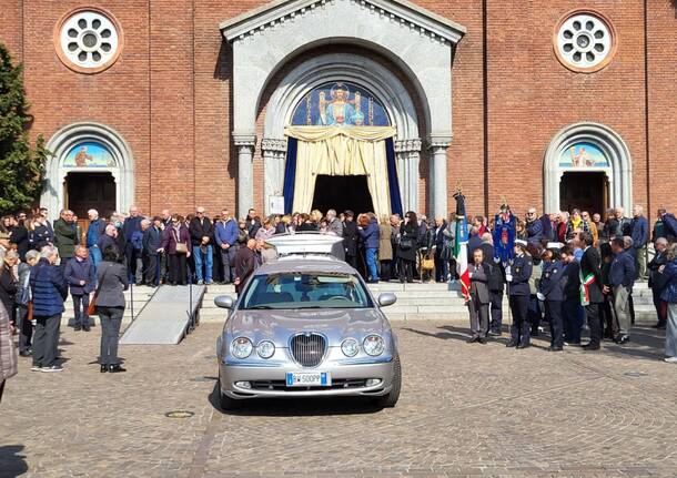 Funerali dell'ex preside e vicesindaco Angelo Mocchetti a Rescaldina