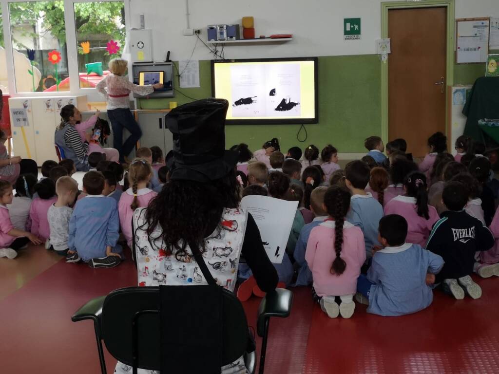 La scuola infanzia Galli di Somma Lombardo festeggia la Giornata mondiale del libro
