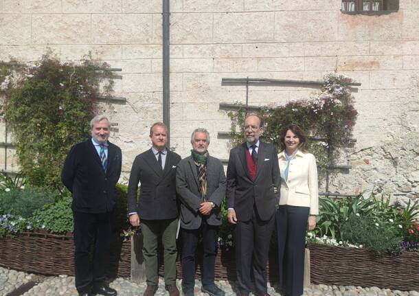 Oltre il buio - mostra alla rocca di angera