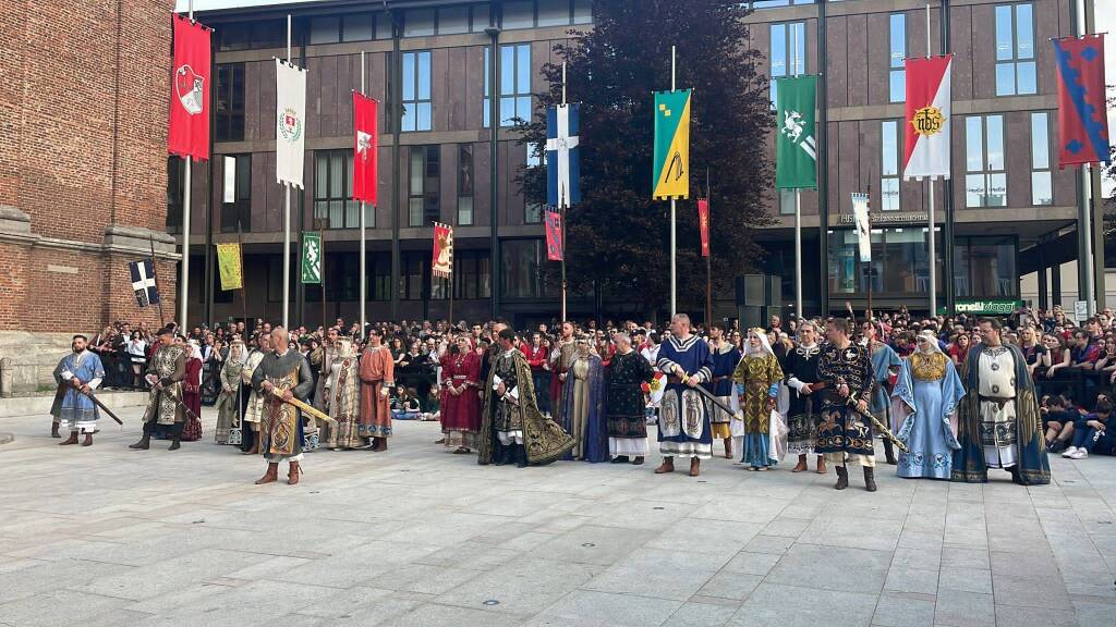 Palio di Legnano 2023, Traslazione della Croce