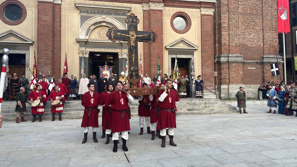 Palio di Legnano 2023, Traslazione della Croce