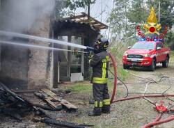 Porto Valtravaglia - Incendio via Fornaci