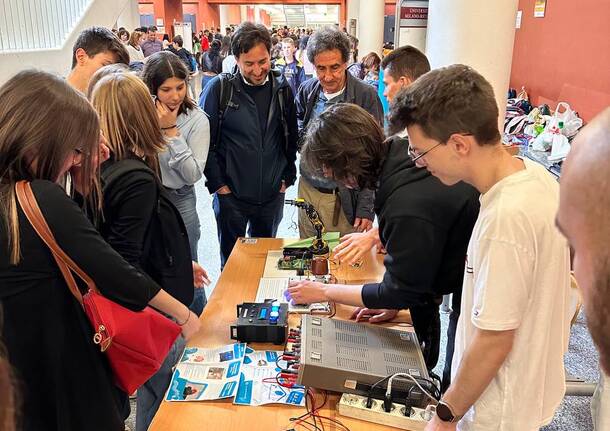 Al Su 18 - Festival della scienza partecipata i progetti del gruppo A.R.C.A. Bernocchi Legnano