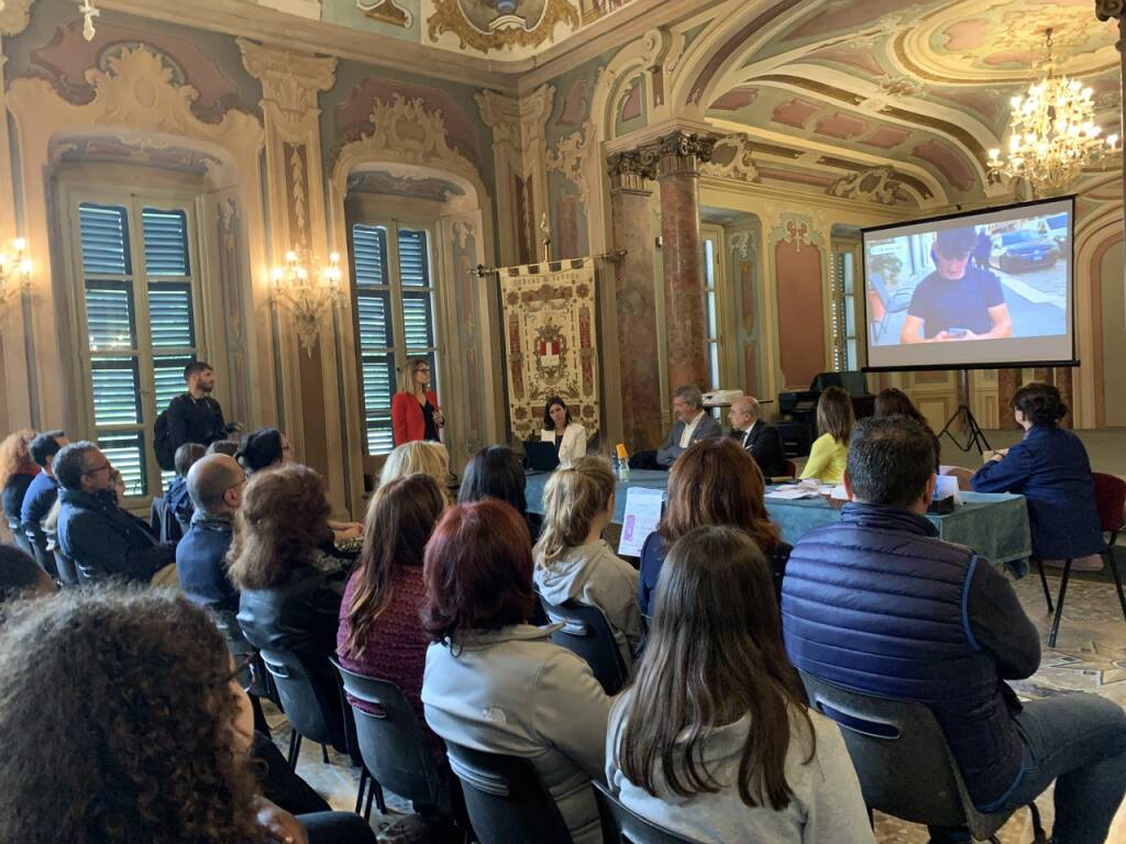 Consegnate in Salone Estense le “patenti dello smartphone”