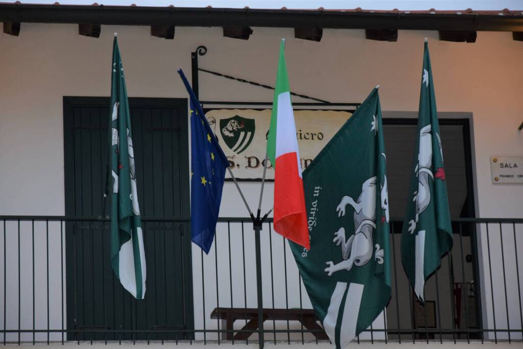 Contrada San Domenico nuova bandiera
