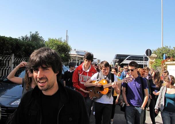 coro liceo cairoli maestro cadario