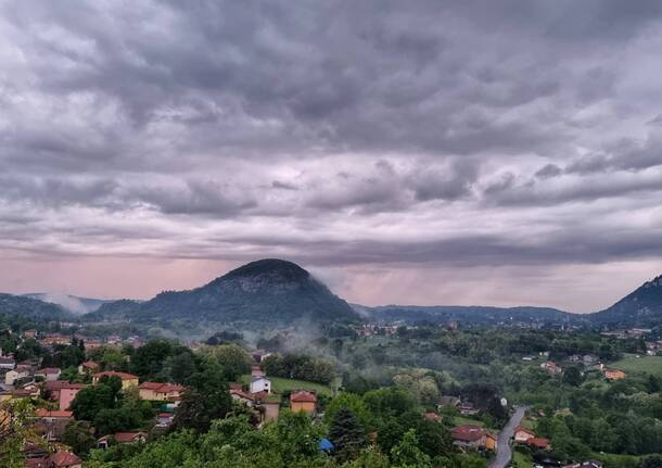 foto santo zappalà nuvole maltempo ceresio