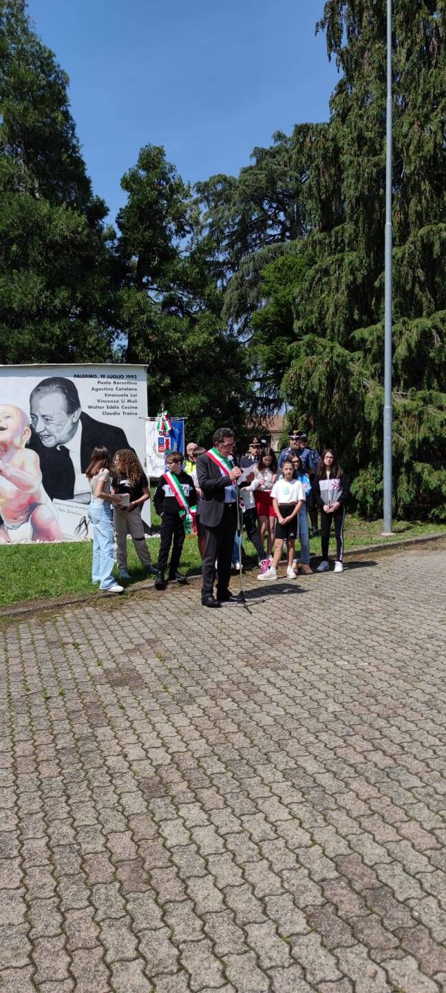 Gli studenti di Uboldo celebrano la Giornata della legalità 